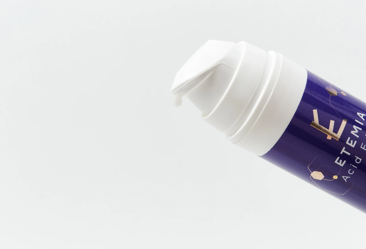 КОРРЕКТИРУЮЩАЯ ЭМУЛЬСИЯ AZELAIC + TRANEXAMIC ACID КОРРЕКТИРУЮЩАЯ ЭМУЛЬСИЯ AZELAIC + TRANEXAMIC ACID